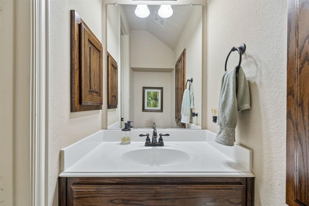 Enclave Of Shady Valley - Residential