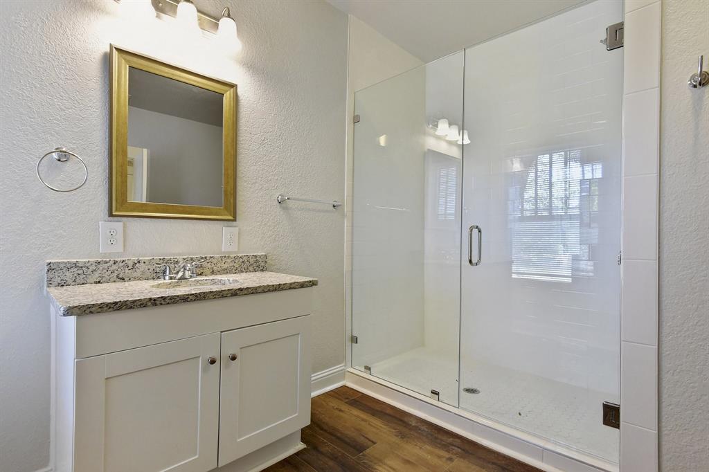 DUMAS J P ADDN - Residential Lease