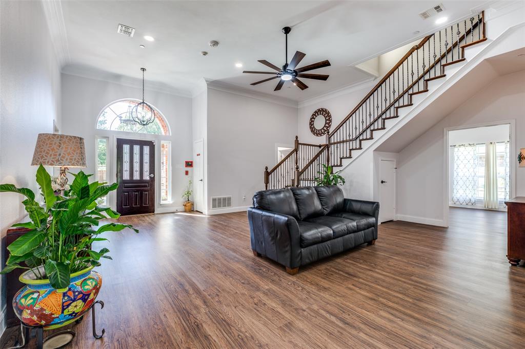 3001 Oak Springs Drive