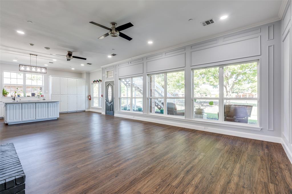3001 Oak Springs Drive
