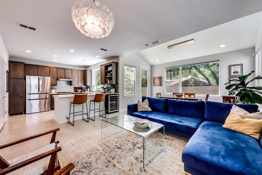 Grove Lovers Lane 3 Add - Residential Lease