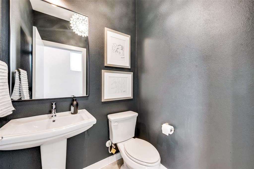 Grove Lovers Lane 3 Add - Residential Lease