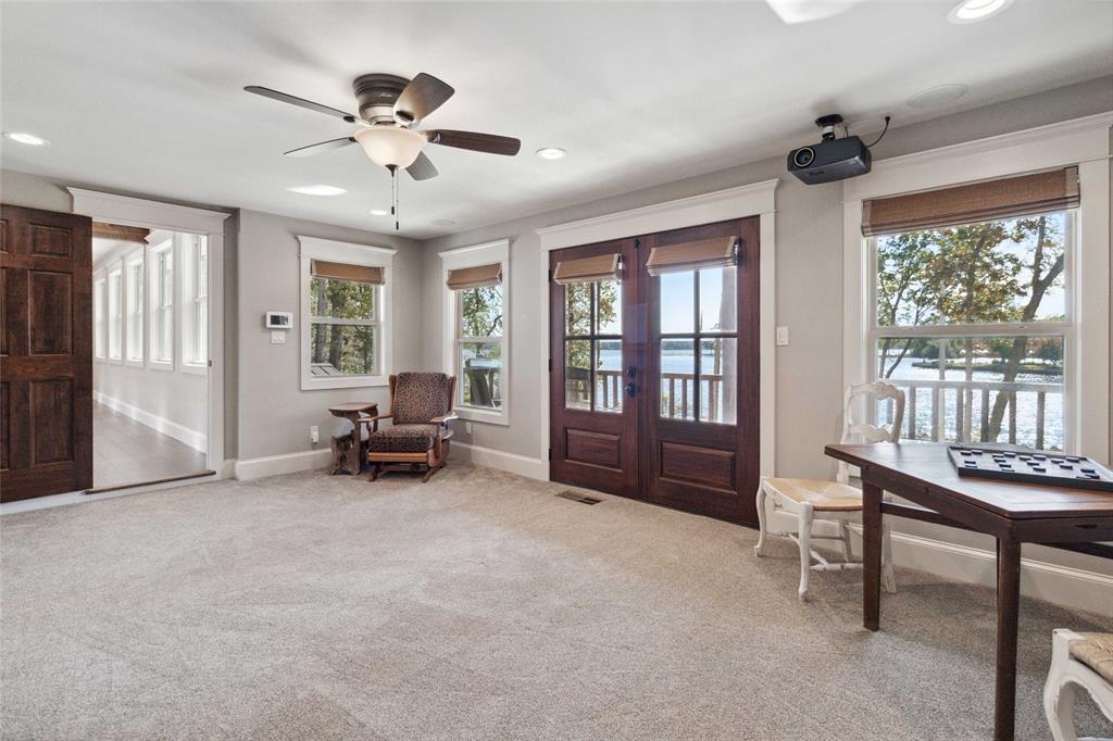 Snug Harbor - Residential