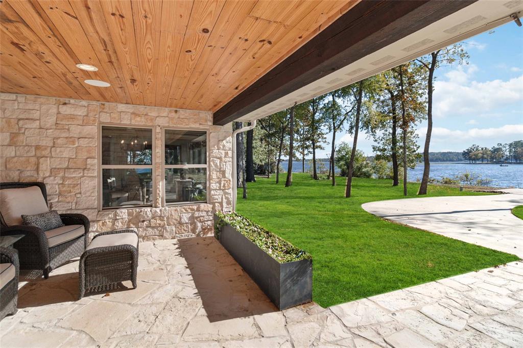 Snug Harbor - Residential