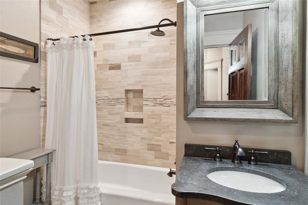 Snug Harbor - Residential