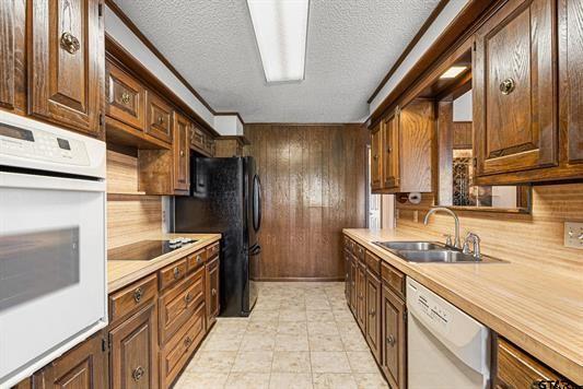 Emerald Bay - Residential