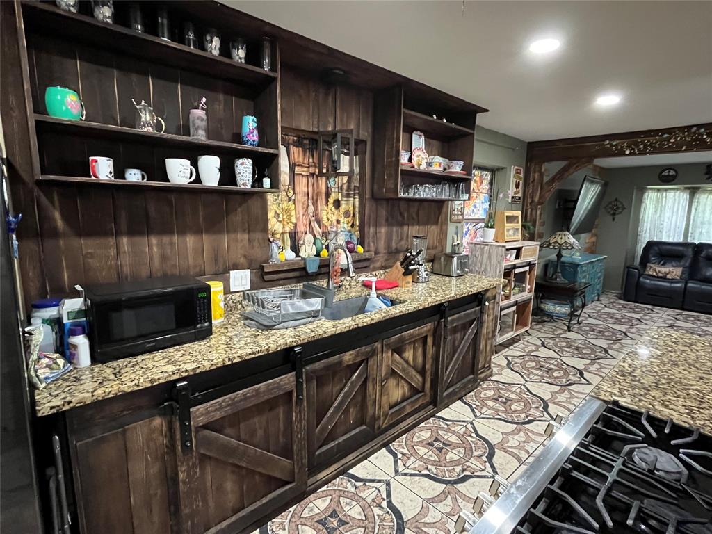 Bruton Terrace 06 - Residential