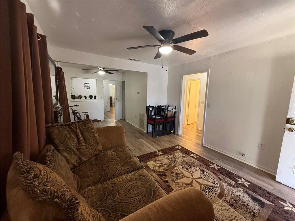 Mays Brook Spring Ave - Residential