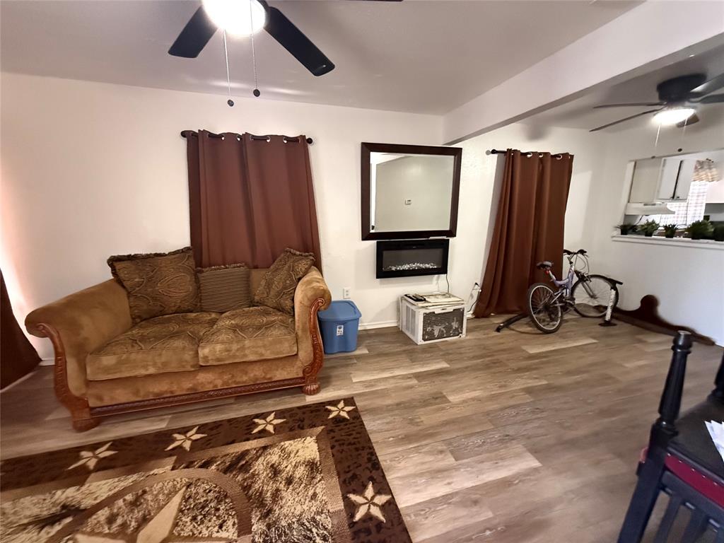 Mays Brook Spring Ave - Residential