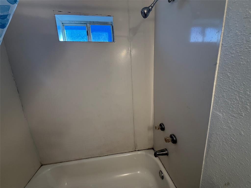 Mays Brook Spring Ave - Residential