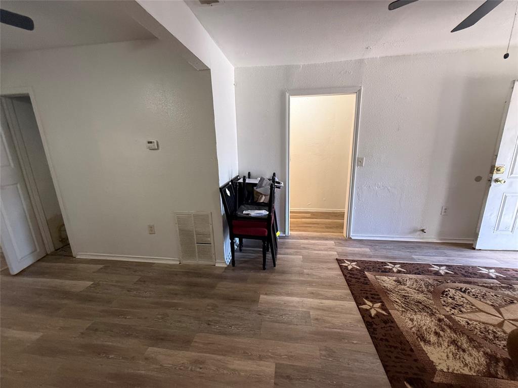 Mays Brook Spring Ave - Residential