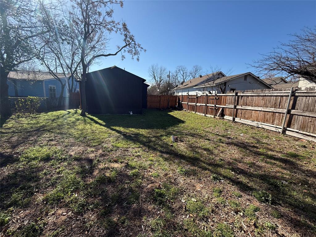 Mays Brook Spring Ave - Residential