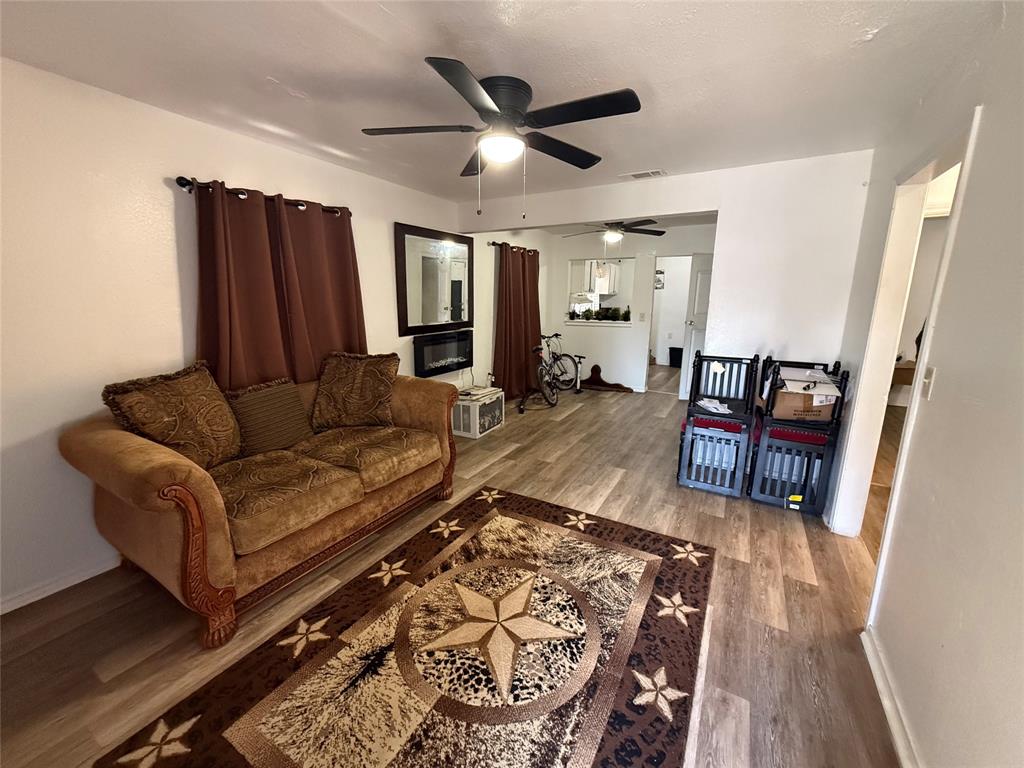 Mays Brook Spring Ave - Residential