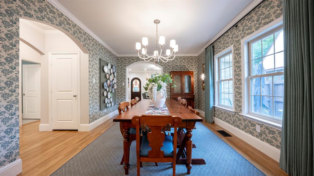 Country Club Estates - Residential