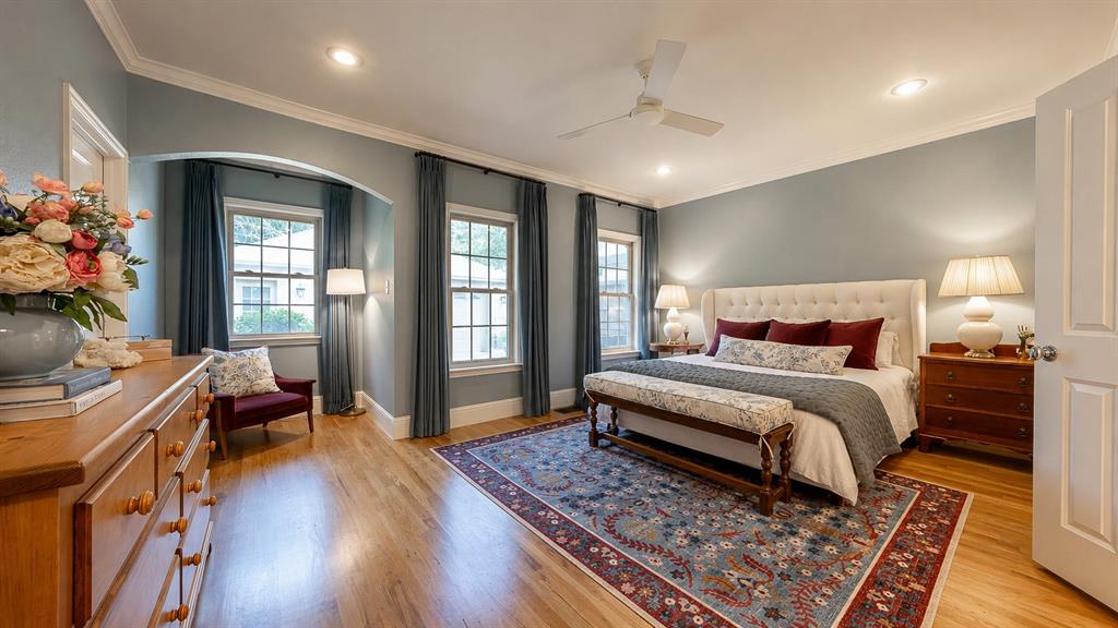 Country Club Estates - Residential