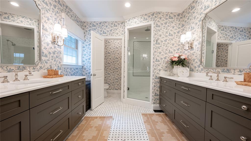 Country Club Estates - Residential
