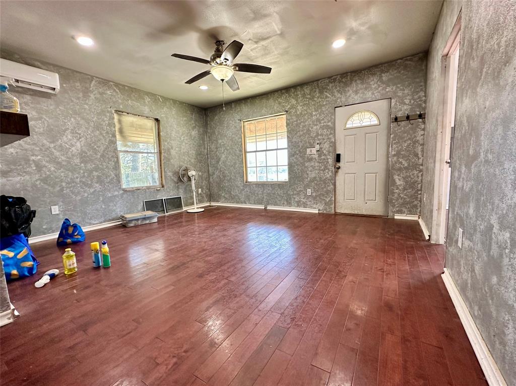 Sulphur Spgs - Residential