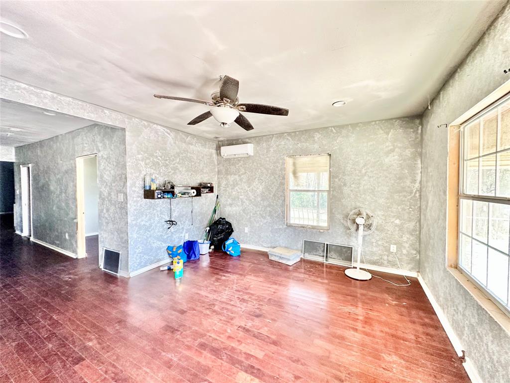 Sulphur Spgs - Residential