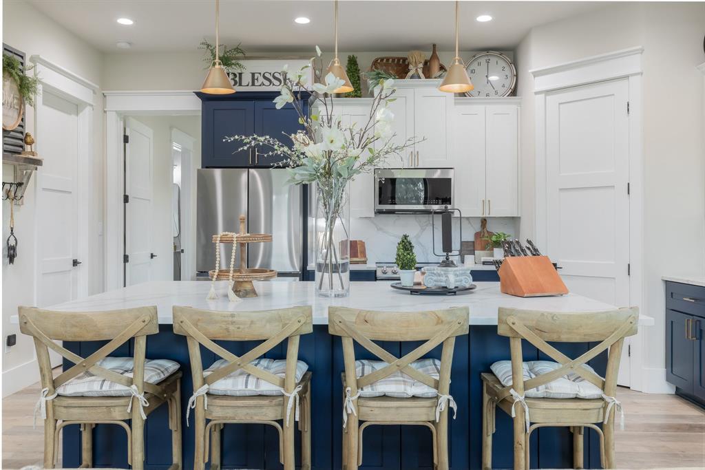 G-1228 TRAMMEL BURK A-G1228, ACRES 41.908 - Residential