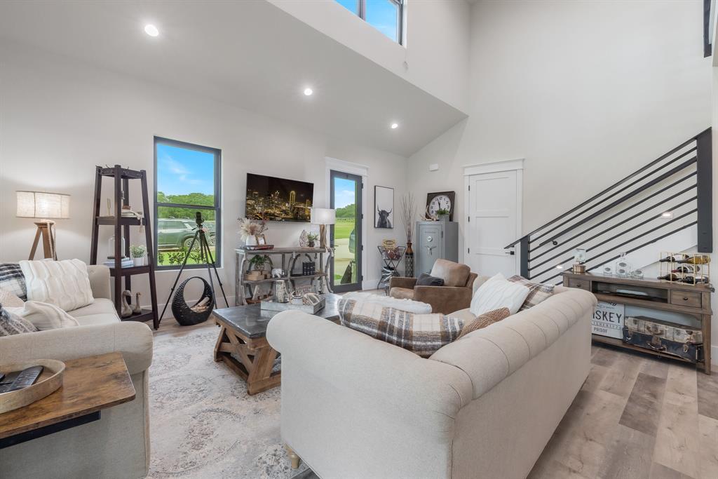 G-1228 TRAMMEL BURK A-G1228, ACRES 41.908 - Residential