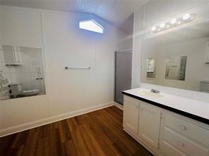 HI-LAND SHORES - Residential