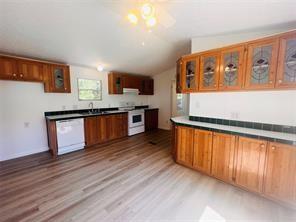 HI-LAND SHORES - Residential