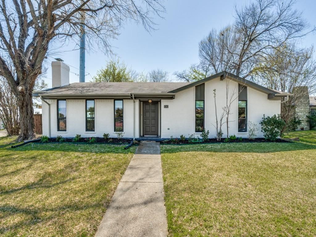 Photo of 1242 Delores Drive, Garland, TX 75040 (MLS # 21215286)
