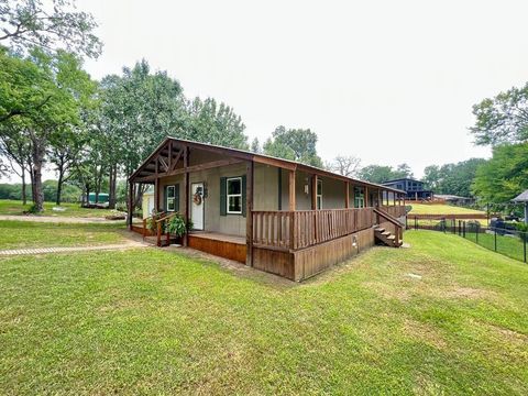 170 Bayside Circle Malakoff TX 75148