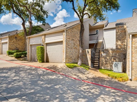 Photo of 5616 Preston Oaks Road #110, Dallas, TX 75254 (MLS # 21390444)