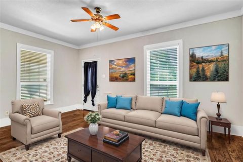 Tiny photo for 4004 Washington Street, Greenville, TX 75401 (MLS # 20920926)