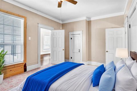 Tiny photo for 4004 Washington Street, Greenville, TX 75401 (MLS # 20920926)