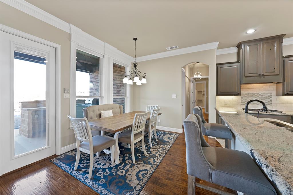 Bella Flora - Residential