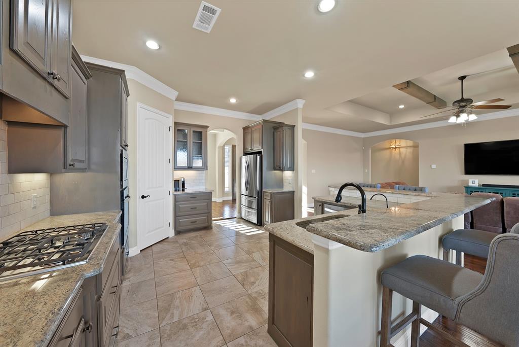 Bella Flora - Residential