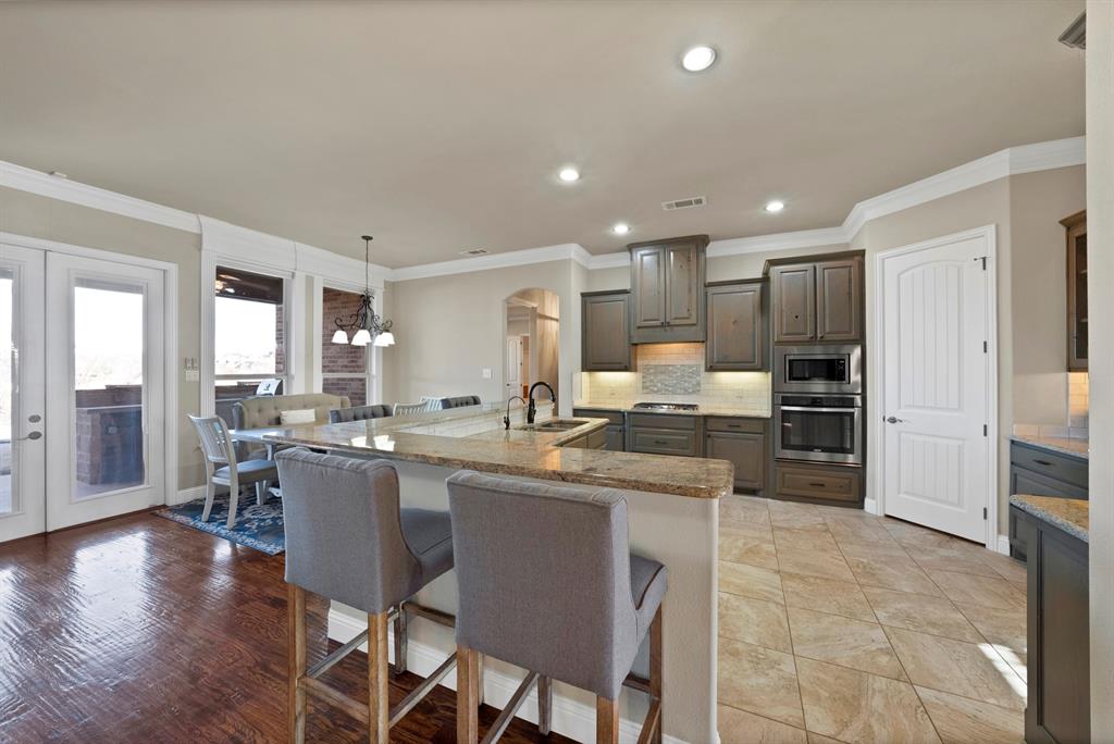 Bella Flora - Residential