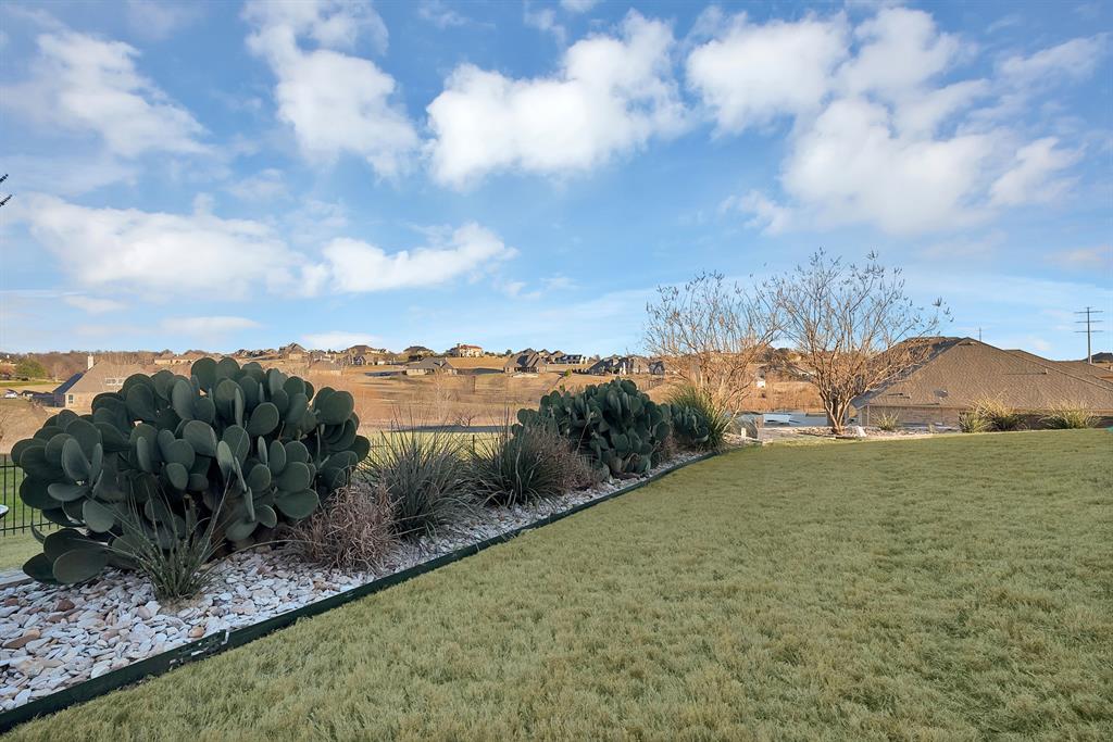 Bella Flora - Residential