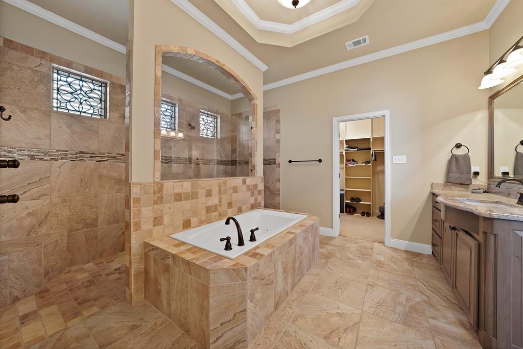 Bella Flora - Residential