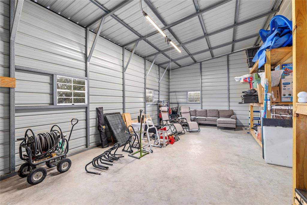 A01307 POWERS, A. L., TRACT 35 PT OF, ACRES 6.51 - Residential