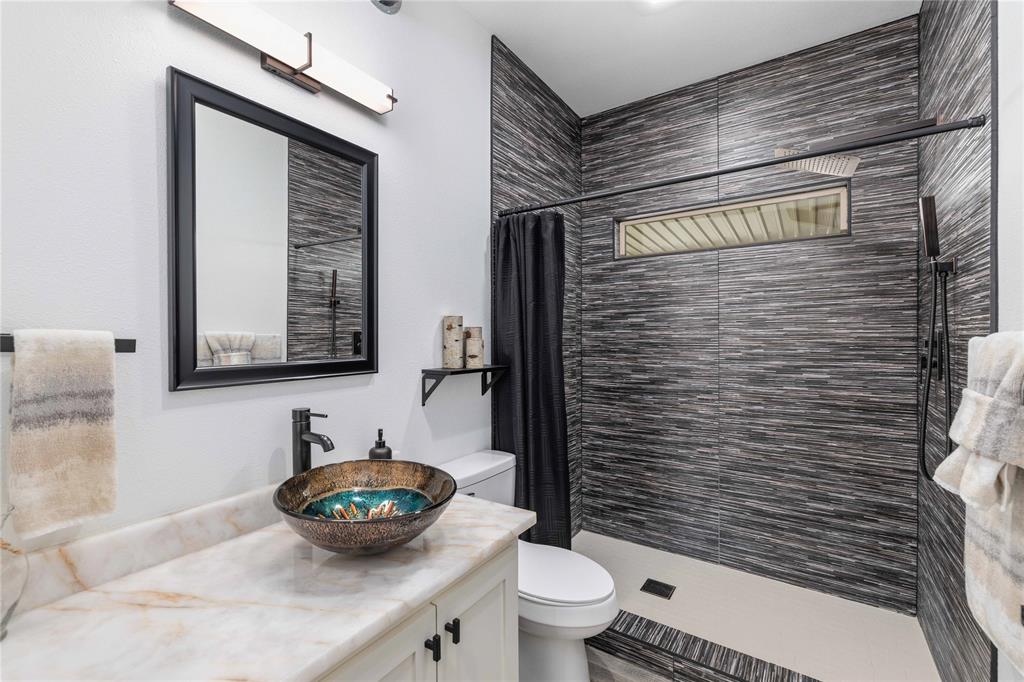 A01307 POWERS, A. L., TRACT 35 PT OF, ACRES 6.51 - Residential