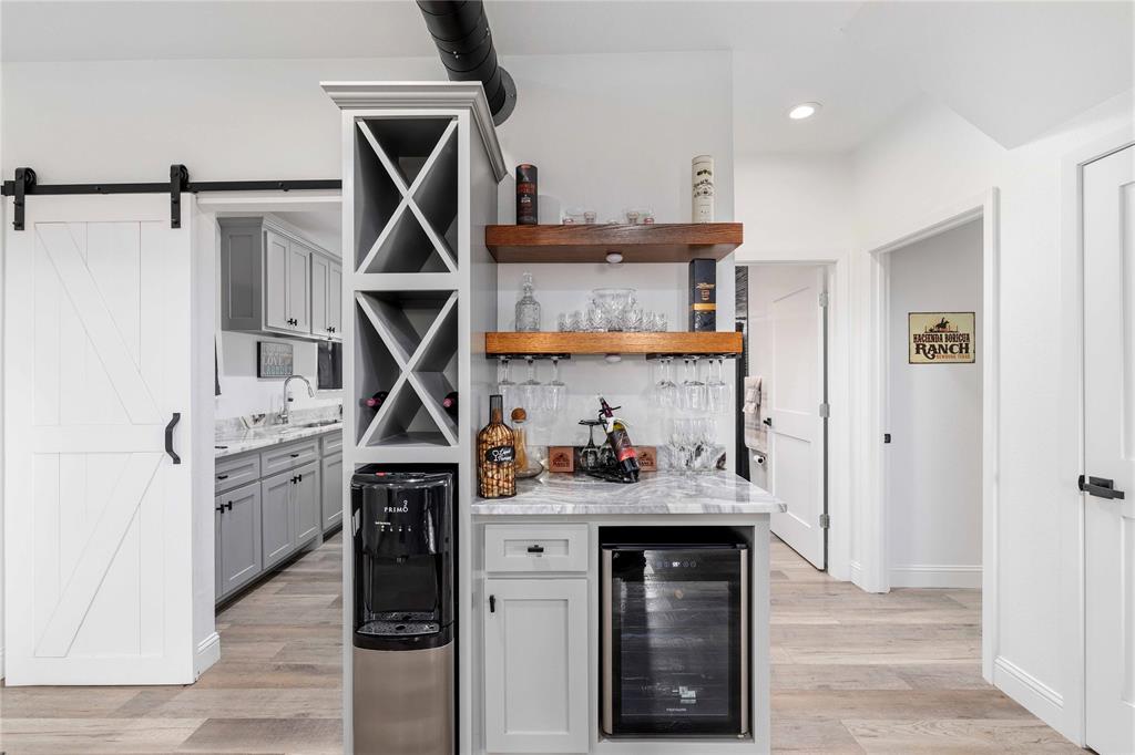 A01307 POWERS, A. L., TRACT 35 PT OF, ACRES 6.51 - Residential