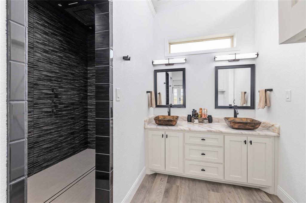 A01307 POWERS, A. L., TRACT 35 PT OF, ACRES 6.51 - Residential