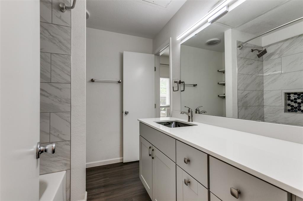 Woods On Park Lane - Residential Lease