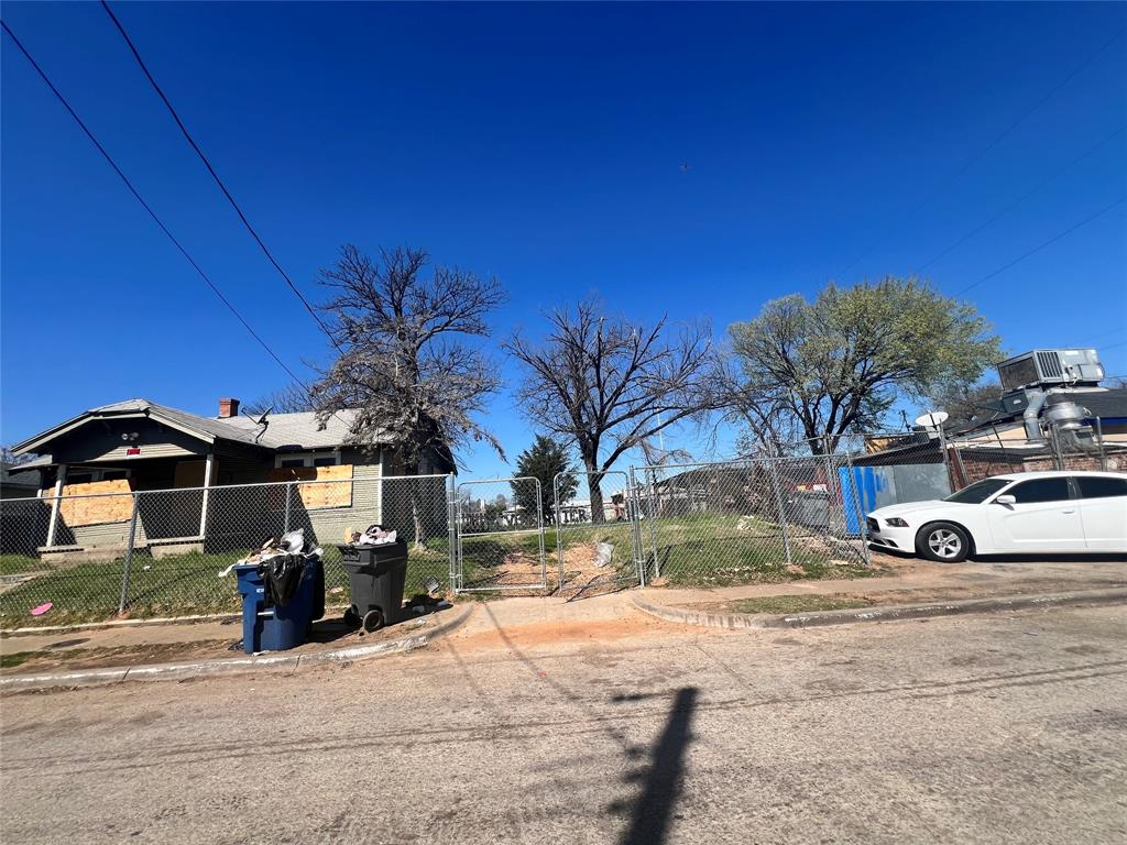 South Side - Commercial Sale