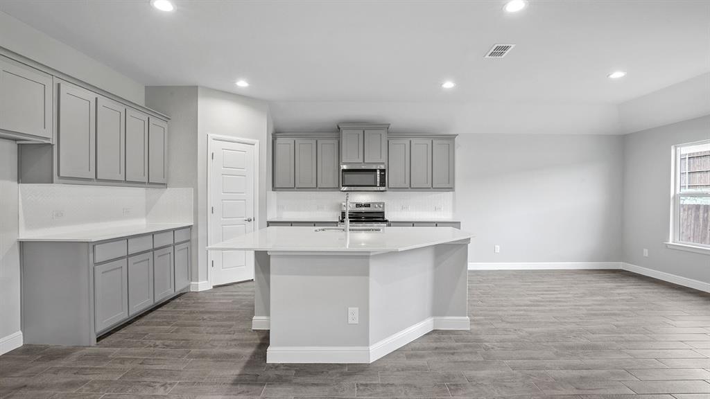 1155 KEYSTONE Drive