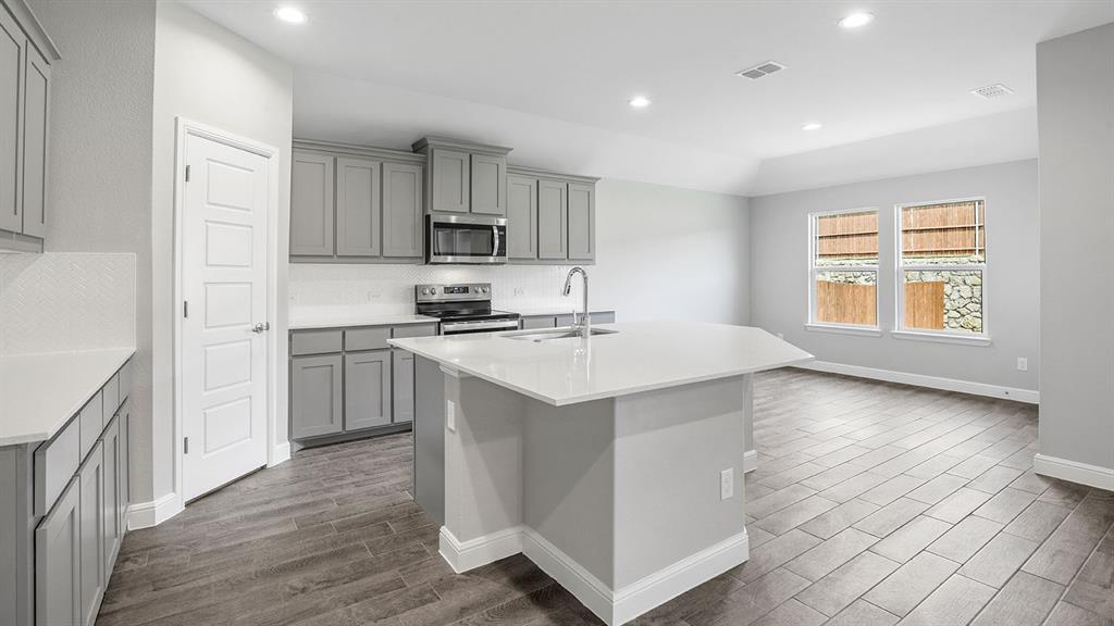 1155 KEYSTONE Drive