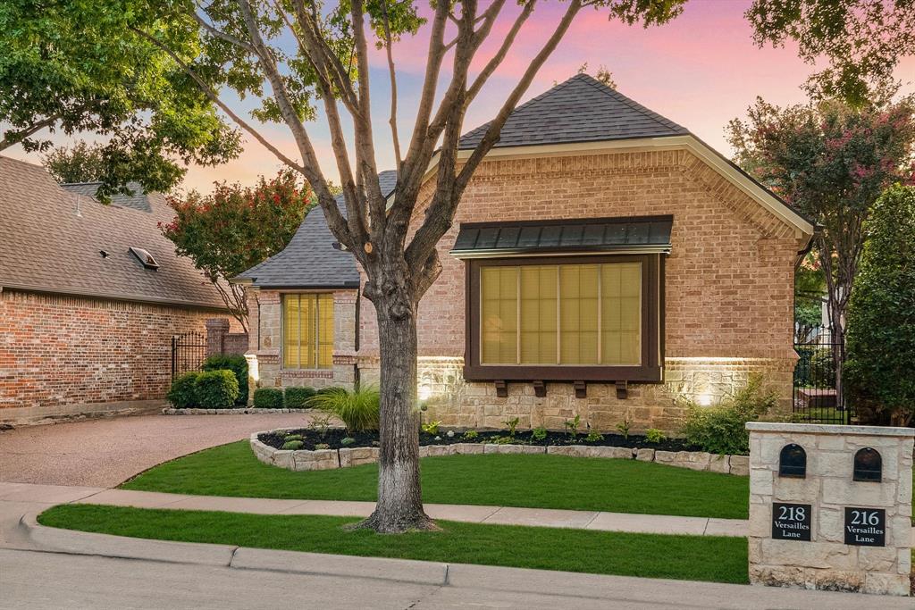 218 Versailles Lane