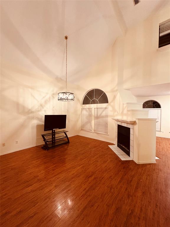 2308 London Drive