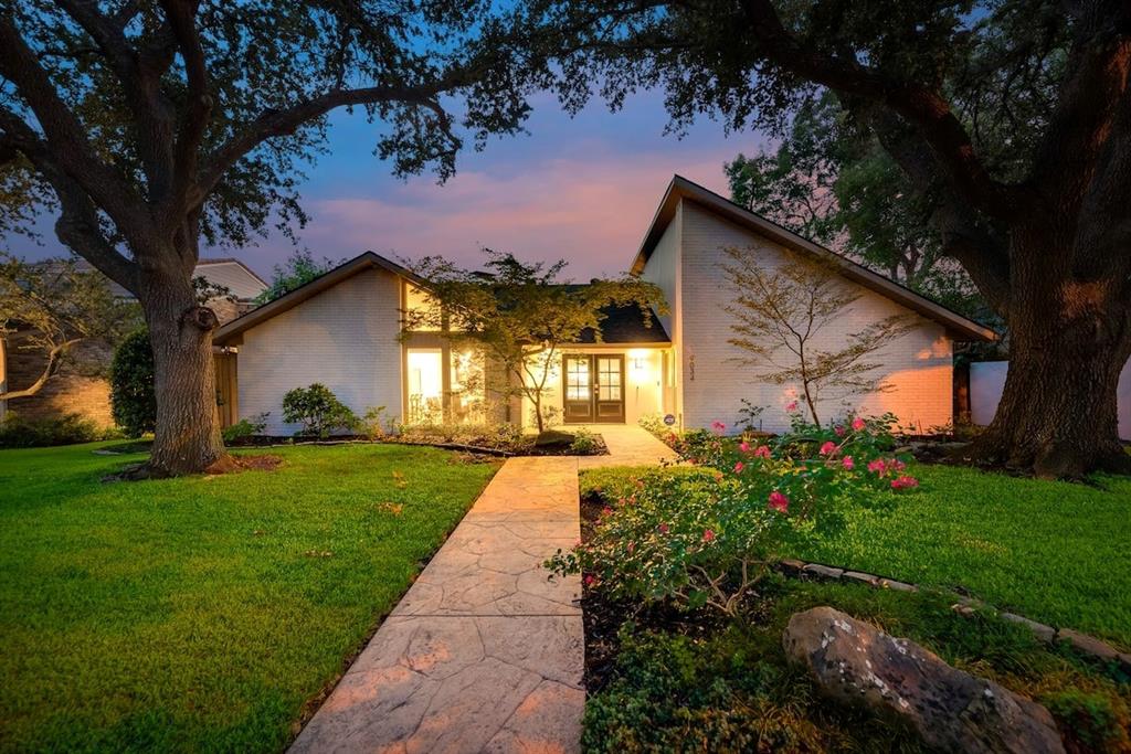 9034 Gunnison Drive