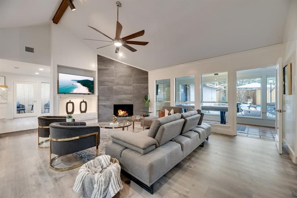 9034 Gunnison Drive
