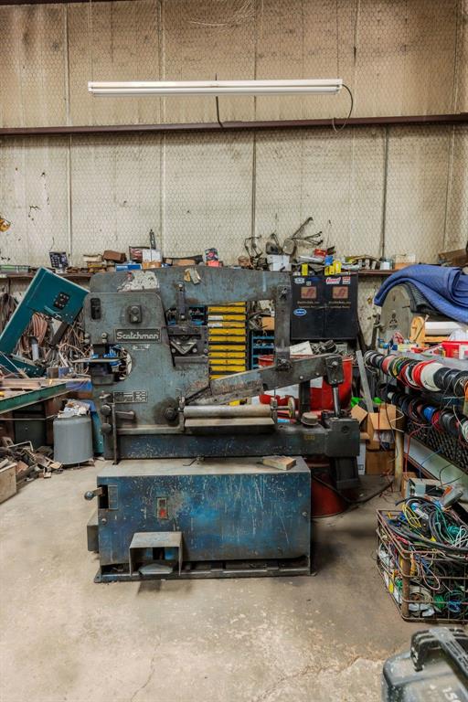 MORRIS, MARY SURVEY - Commercial Sale