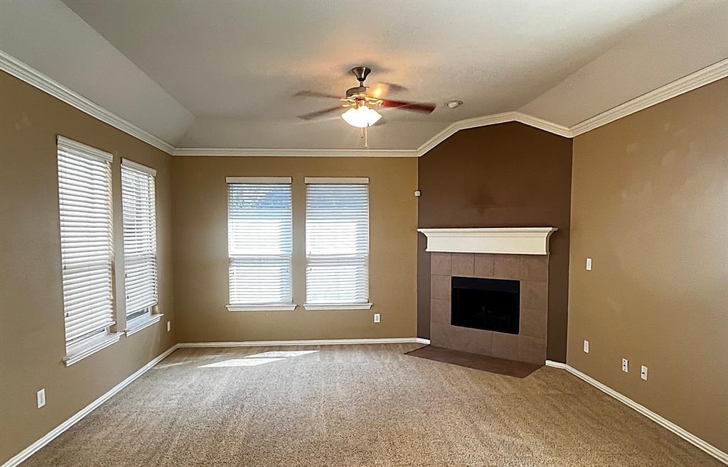 1429 Samantha Creek Drive